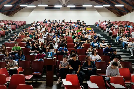 550x367_facet-curso-nivelacion-para-ingreso-2027-comenzara-septiembre-tendra-duracion-12-semanas-1149764-192139.webp