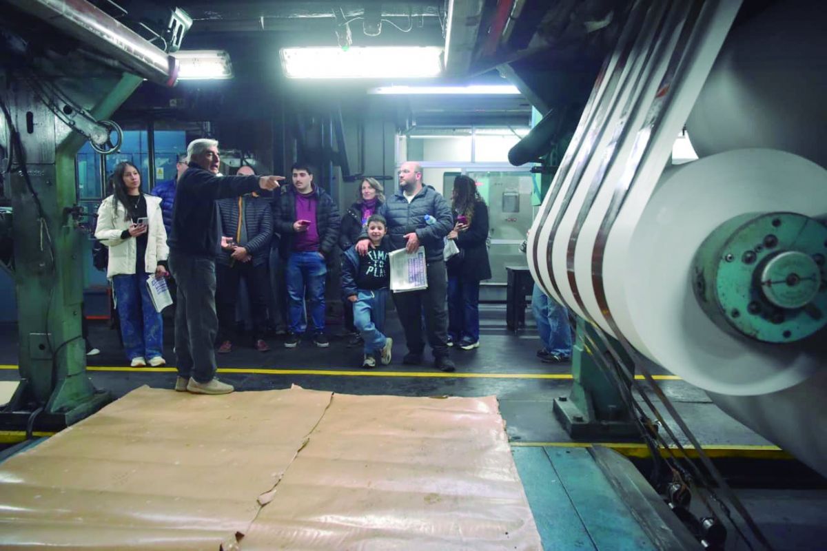 Suscriptores visitaron la planta impresora de LA GACETA