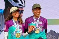 Cruzaron la meta, ganaron en mixto y él le propuso casamiento: la historia que emocionó a todos en el debut del Trasmontaña Trail