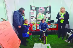 De una huerta escolar a una bicicleta que riega: el proyecto infantil que demuestra que la ciencia es divertida
