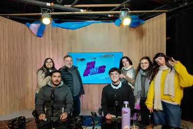 “Sin apUNTes”: un streaming de tecnología hecho por estudiantes, para estudiantes