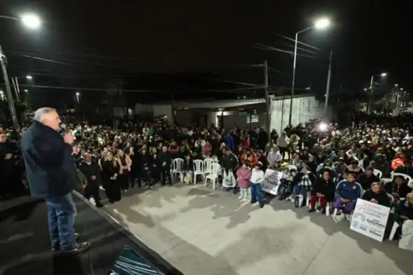 Osvaldo Jaldo inauguró obras de infraestructura en el Barrio 25 de Mayo en Alderetes