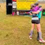 Cruzaron la meta, ganaron en mixto y él le propuso casamiento: la historia que emocionó a todos en el debut del Trasmontaña Trail