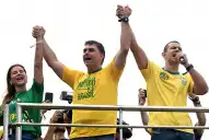 Lula da Silva y Flávio Bolsonaro se lanzan a la conquista del voto femenino