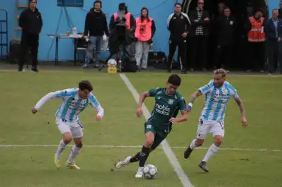 Clever Ferreira destrabó un partido difícil y Atlético Tucumán volvió a ganar de visitante