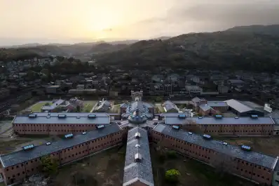 Inauguraron un hotel de lujo en una cárcel Patrimonio Histórico: cómo es ahora la renovada prisión de 118 años