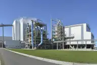 Según la UIA, la actividad industrial cayó 3% interanual en agosto y sigue 11% por debajo de los niveles de 2022 y 2023