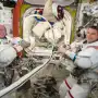 Un estudio revela por qué los astronautas sufren estreñimiento en el espacio