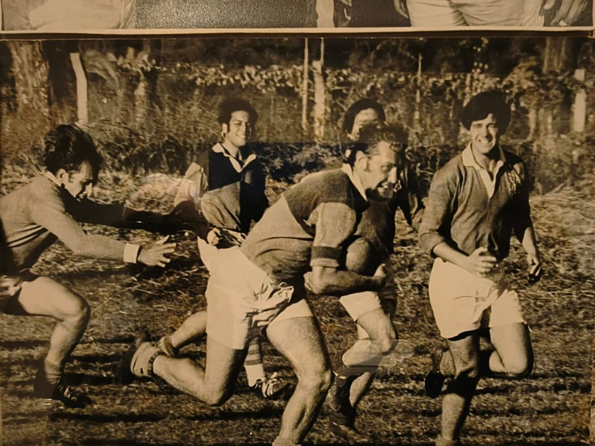 VERDINEGRO. Bach durante sus años como jugador de Tucumán Rugby, el club en el que comenzó su historia con la ovalada.