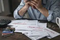 Endeudamiento familiar en Tucumán: proponen limitar los descuentos sobre los salarios de los empleados públicos
