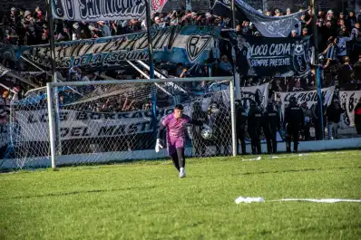 Antonelli, el hincha de Concepción FC que quiere terminar con 32 años de espera
