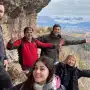 Vacaciones trágicas en Jujuy: murió una mujer y su hija tiene muerte cerebral tras caer por un barranco