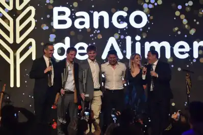 Una luz por cada compromiso: la noche en la que 600 personas se unieron para ayudar al Banco de Alimentos