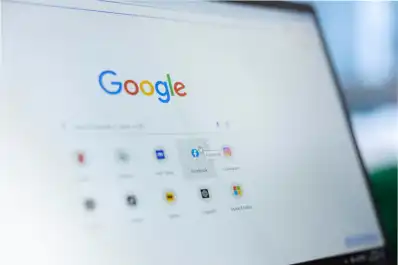 Alerta por estafa en ventanas falsas de Google: el engaño que roba tus cuentas sin que lo adviertas