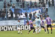 Ambición, orden y convicción: Atlético Tucumán estuvo a la altura frente al líder