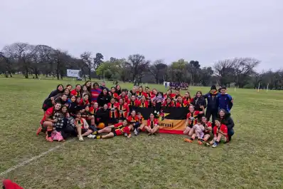 Cardenales fue una aplanadora, goleó a Aguará Guazú y se consagró campeón del Anual femenino