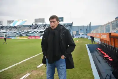 “Demostramos que estamos a la altura de pelear con cualquiera”, dijo Falcioni tras el empate de Atlético Tucumán