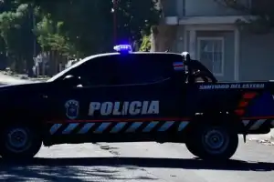 Santiago del Estero: atacó a golpes a su novia, la mordió y le arrojó una plancha