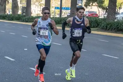 El tucumano Ezequiel Chavarría voló en la Media Maratón de Buenos Aires, logró su mejor marca y fue parte de una jornada récord