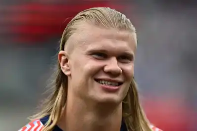 El drástico cambio de look de Erling Haaland: ¿cómo le queda el pelo corto?