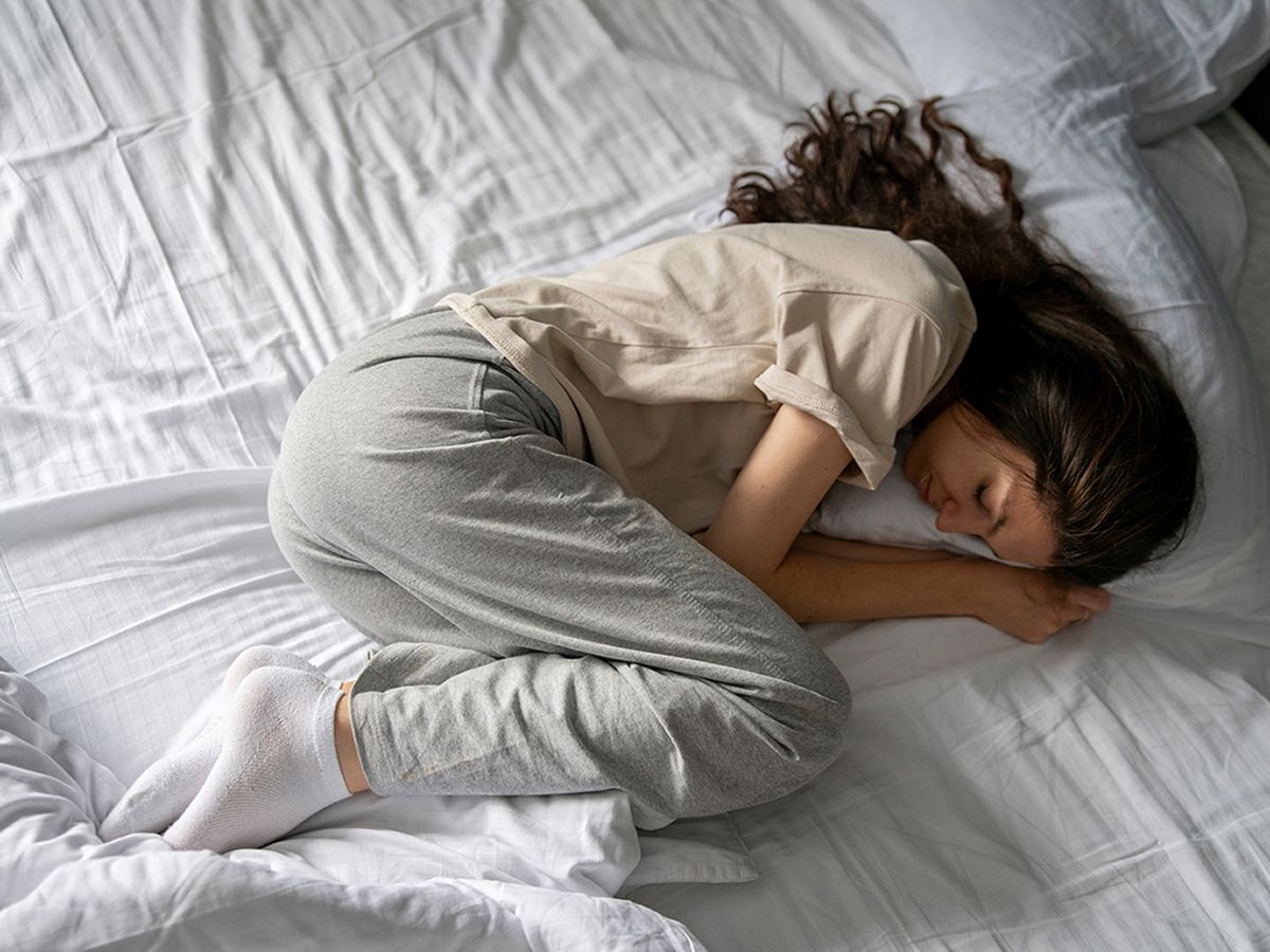 La posicón fetal es una de las formas más comunes de dormir