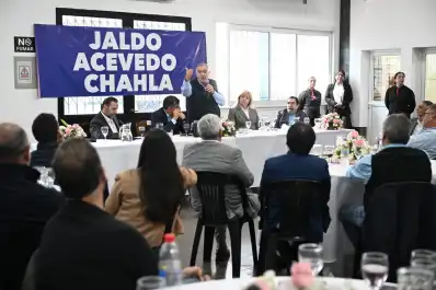 Cumbre de Jaldo, Acevedo y Chahla con dirigentes: asado para acomodar la tropa, fijar internas y “motar” la tijerita