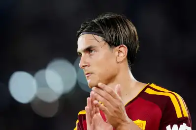 Show de Dybala en la goleada de Roma: tres asistencias y debut de Mastantuono en Fiorentina