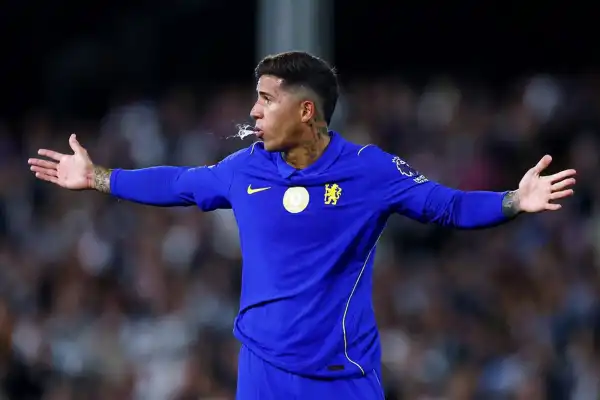 Manchester City vuelve a la carga por Enzo Fernández: cuánto pide Chelsea para desprenderse del volante