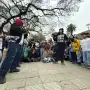 El primer torneo de farmear aura en Tucumán: baile, carisma y una plaza llena de jóvenes sin incidentes