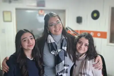 ¿Cómo enfriar una casa sin aire acondicionado? La idea ganadora de cuatro estudiantes santiagueñas