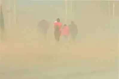 Alerta naranja y amarilla por temporal extremo: prevén ráfagas de 110 km/h y 150 cm de nieve en zonas para este martes