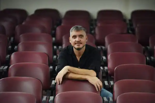 Una invitación a pensar la IA y los inquietantes futuros posibles