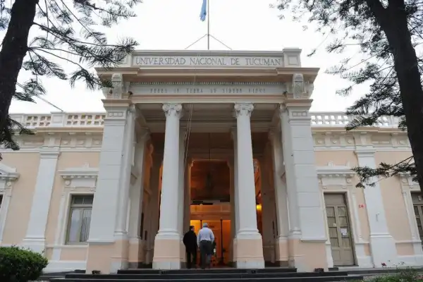 Mohamed y Cabrera: una disputa que nació en Ciencias Exactas y llegó al Rectorado de la UNT