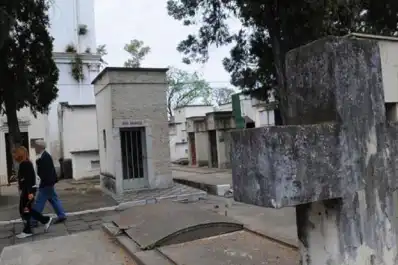 ¿Cuánto gana un trabajador de cementerio y uno de sala velatoria en Argentina en agosto de 2026?