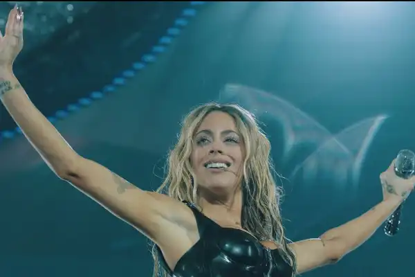 Escándalo con Tini Stoessel: facturó casi 50 millones de dólares y solo habría cobrado una mínima cifra