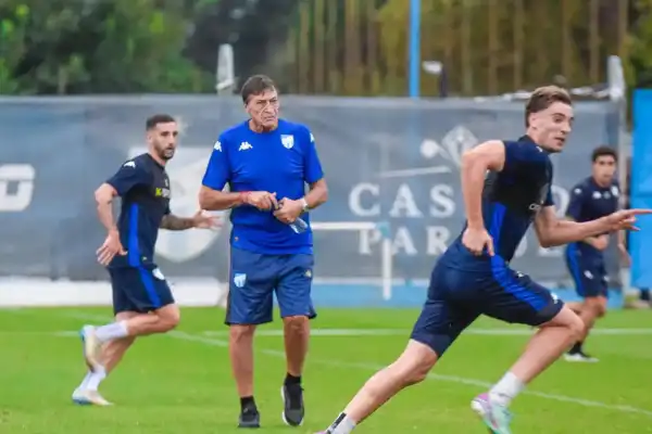 Atlético Tucumán prepara cambios para recibir a Belgrano: el posible 11 de Falcioni