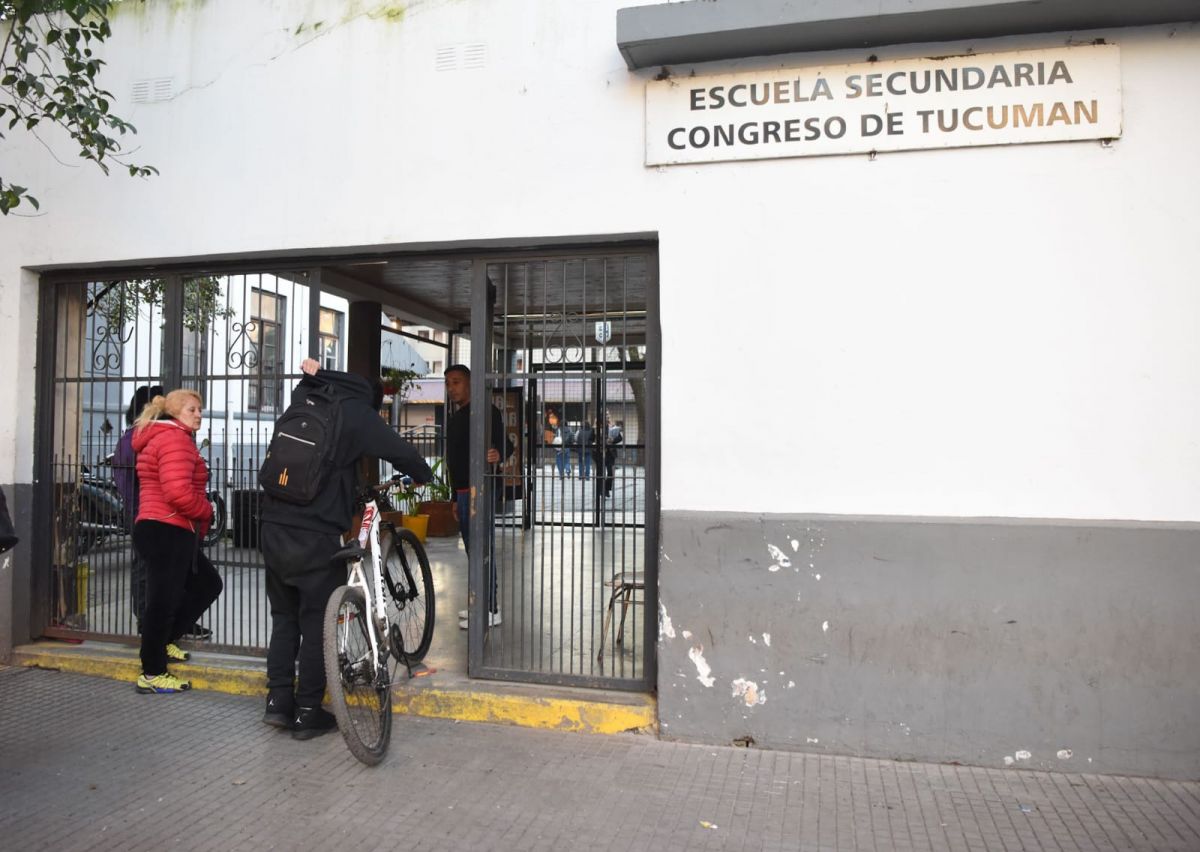 NORMALIDAD. Las clases no se suspendieron en ningún turno tras el incidente. LA GACETA/ Foto de Analía Jaramillo.