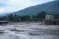 Inundaciones causan deslaves en Nepal y dejan al menos 160 muertos