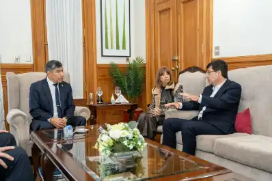 Tensión en una escuela de Alderetes: funcionarios del Gobierno analizaron el caso de la alumna que llevó un arma a clases