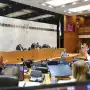 La ratificación del DNU que designa a Eduardo Cobos en el Ersept generó tensión en la Legislatura