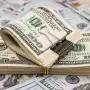 Mal día para el dólar, los títulos argentinos y el riesgo país