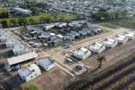 Jaldo entregó 24 viviendas en Monteros