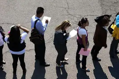 Casi 7 de cada 10 jóvenes están inactivos, desempleados o tienen trabajo informal