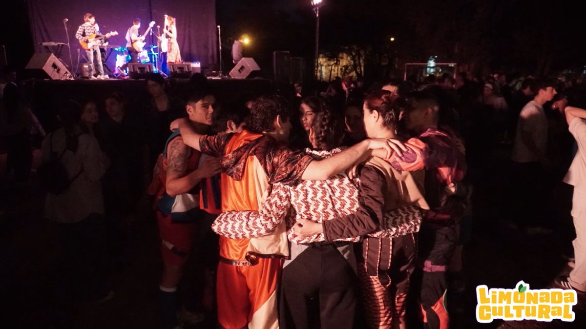 UNA JORNADA MULTIDISCIPLINARIA. La propuesta suma artistas locales y estudiantes de distintas carreras de la UNT.