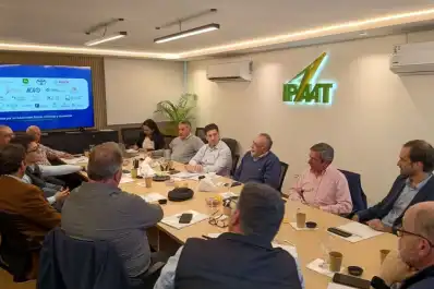 El Ipaat fue anfitrión de una mesa de trabajo sobre la transición energética
