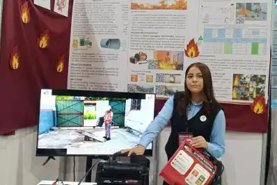 Una adolescente mexicana creó un extintor de fuego que funciona con sonido