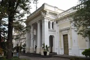 La UNT se encamina a una semana clave para elegir rector