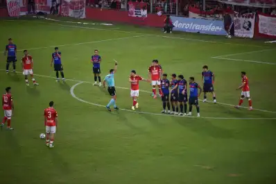 San Martín reaccionó a tiempo contra Güemes, pero todavía no le alcanza para entrar al Reducido