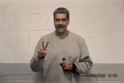 “Quiero que sepan que estamos firmes”: Maduro reapareció con fotos desde la cárcel de Nueva York