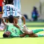 La estrategia de no jugar: por qué el fútbol debe terminar con las mañas para hacer tiempo